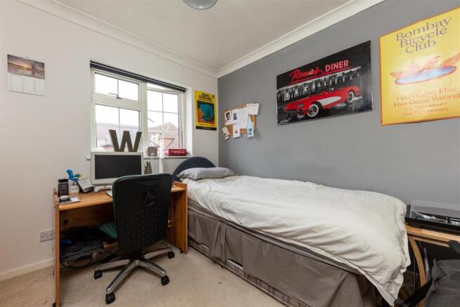 21 Gorst Close (19 of 22).jpg