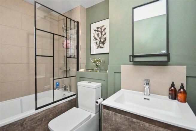 2 bed Apartment for sale Image 7