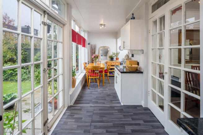 Kitchen Diner 
