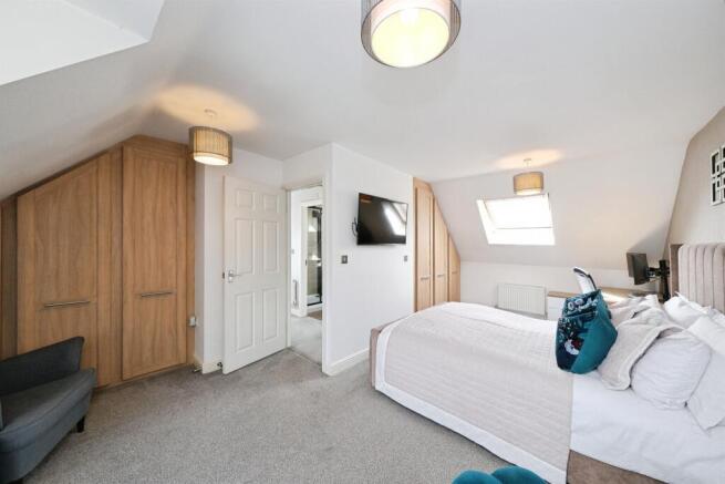 3 bed Detached for sale Image 12