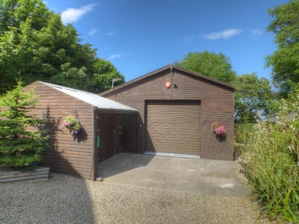 Garage Outbuilding