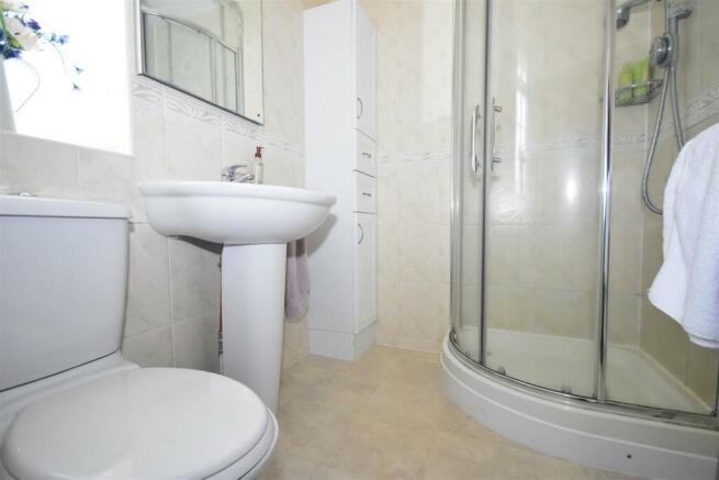 Ensuite.jpg