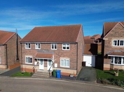 14 Swallow Crescent, Whitby