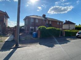 11, Throstle Lane, Middleton, Leeds LS10 4HE