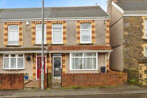 30, Christopher Road, Skewen SA10 6LE
