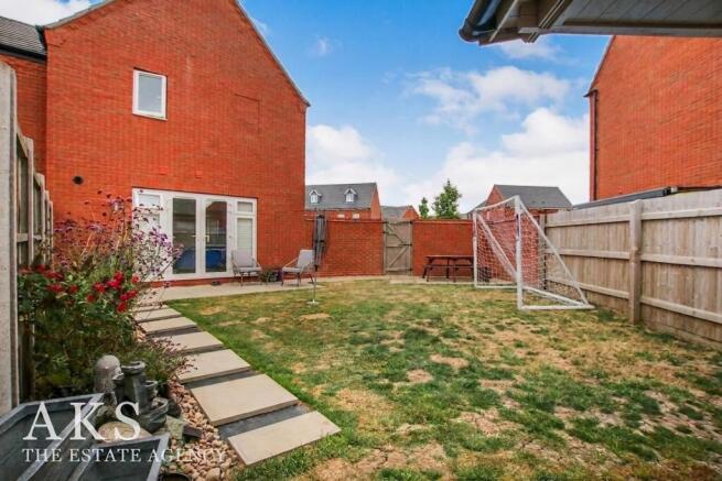 Claremont Lane, Hatton, DE65 photo 4