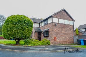 98, Holyoake Road, Manchester M28 3DL
