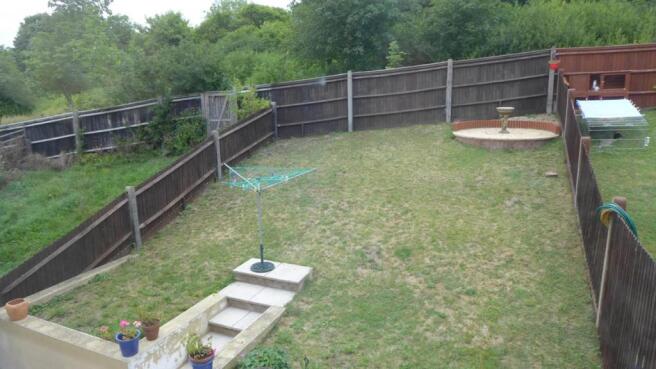 Halton Wood Road 15 Garden 025