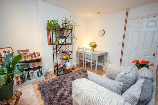 Dining Room.jpg