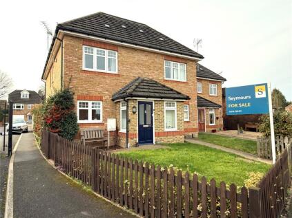 Guildford Road, Lightwater, Surrey, GU18