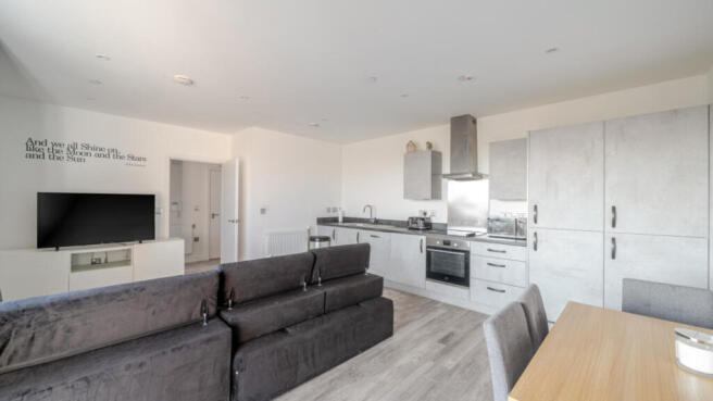 Newport House, Rainham, RM13 8RW photo 4