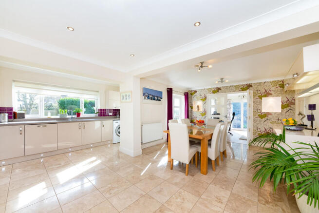 Kitchen/Dining Ro...