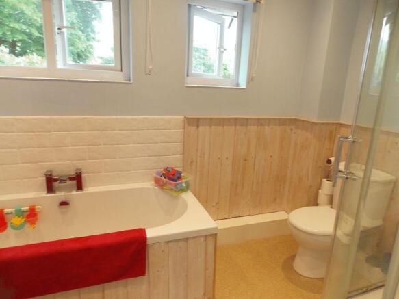 Photo 8