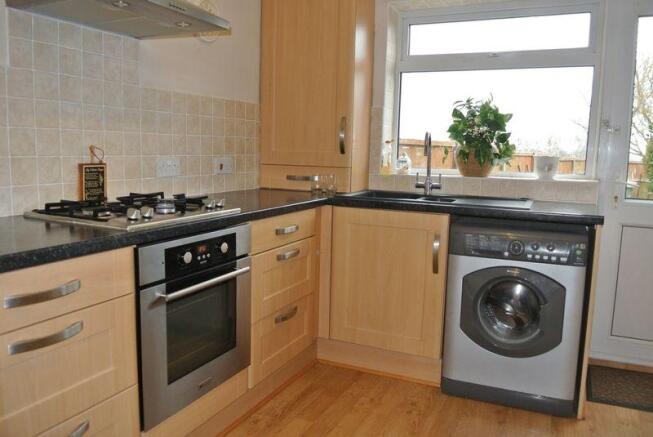 Kitchen aspect 2