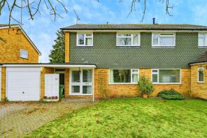 1, Ryder Close, Bovingdon, Hemel Hempstead HP3 0HZ