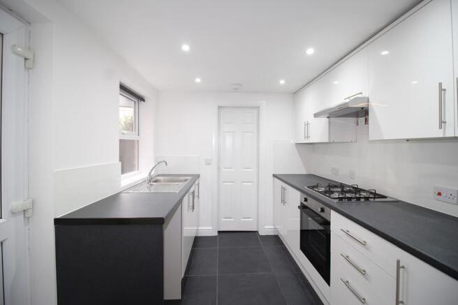 Kitchen (1)