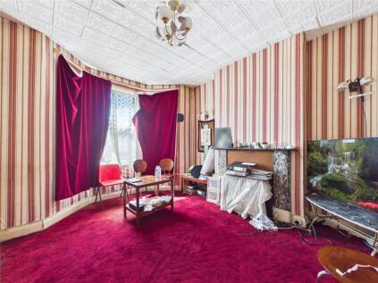 Raglan Road, Walthamstow, E17
