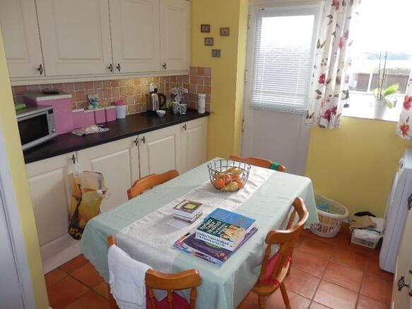 KITCHEN/DINER