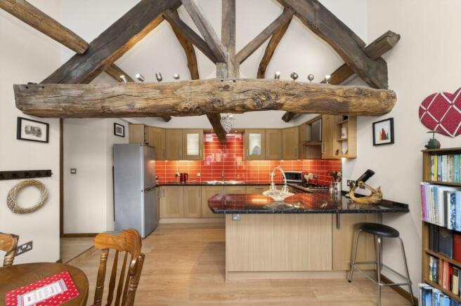 2 bed Cottage for sale Image 8