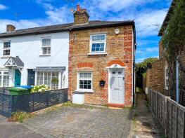 3, Hurst Lane, East Molesey KT8 9EA