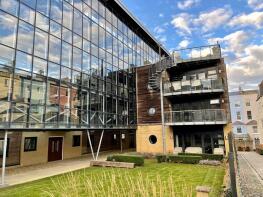 Flat 40, 1, Grand Hotel Road, Plymouth PL1 2PQ