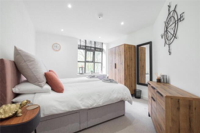 2 bed Apartment for sale Image 11