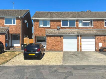 Thames Close, Charfield, Charfield, GL12