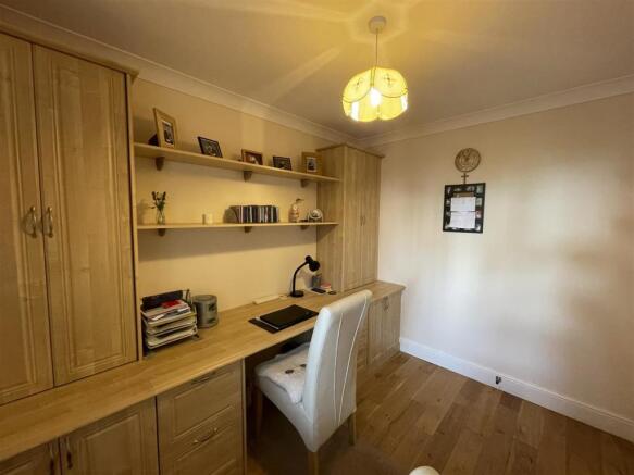 ANOTHER ROOM ASPECT