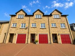 31, Woodlands Close, Lancaster LA1 3FX