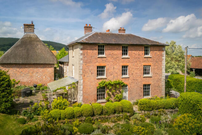 Manor Farmhouse