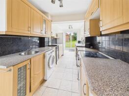 36, Sherwood Road, Mansfield NG21 0LJ