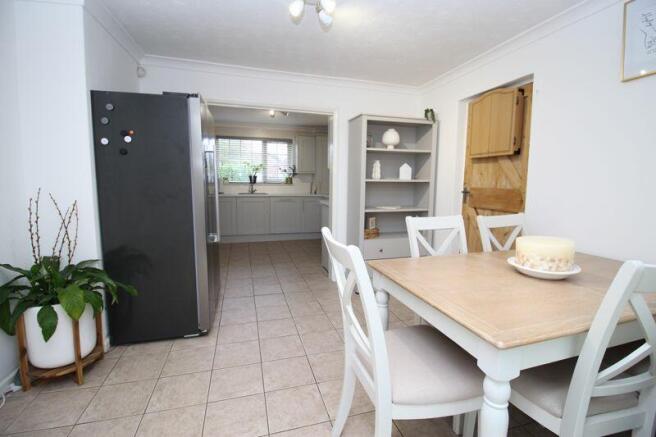 Dining Area/Kitchen