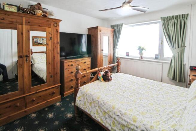 2 bed Semi-Detached for sale Image 6