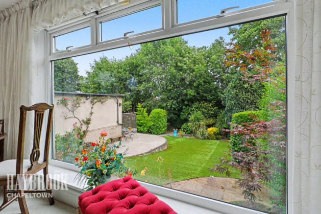 2 bed Detached Bungalow for sale Image 10