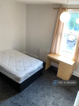4 bed Terraced to rent Image 10
