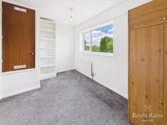 2 bed Terraced for sale Image 5