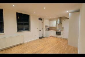 Flat 4, 26, Langley Road, Watford WD17 4PT