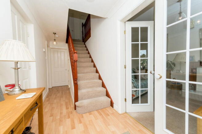 4 bed Detached for sale Image 11