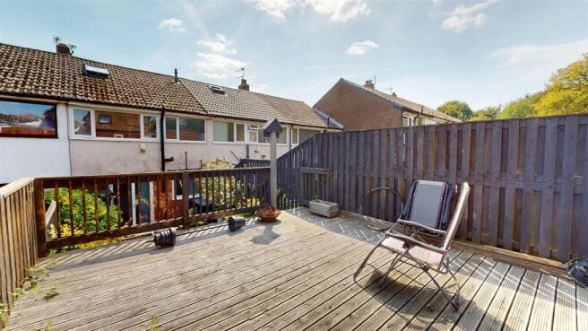 4 bed Terraced to rent Image 12