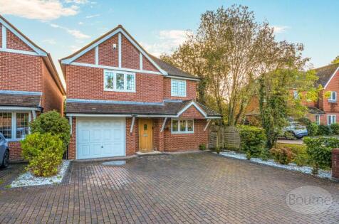Winchester Road, Petersfield, Hampshire, GU32