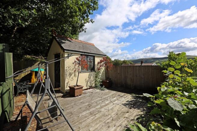 Decking & Storgae