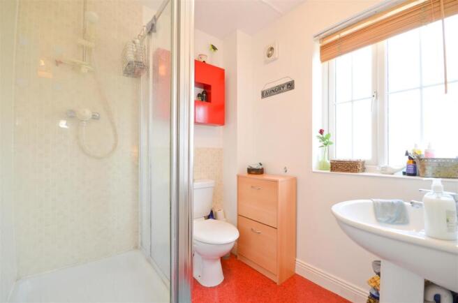 En-Suite Shower Room.JPG
