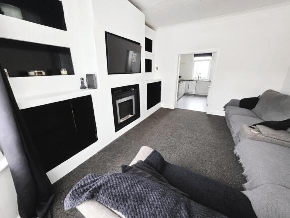 3 bed Terraced for sale Image 5