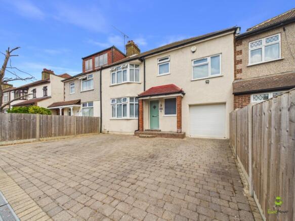 Presented by Clinton at EweMove Bexleyheath and Da