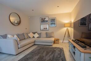 17, Vale Court, Mill Fold Way, Ripponden, Sowerby Bridge HX6 4HS