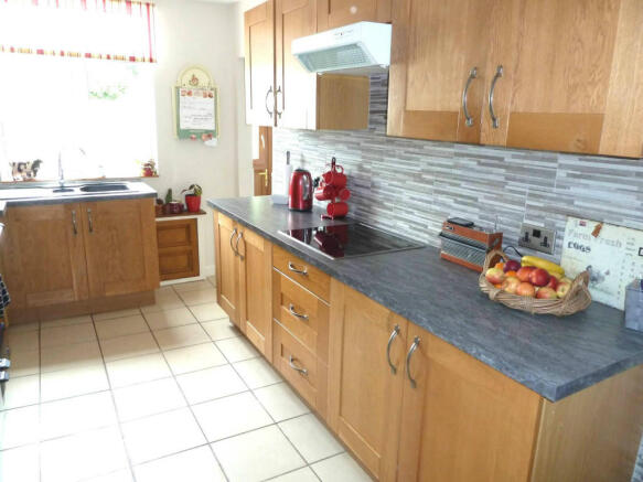 Fitted KItchen