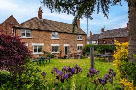 Church Street, Kirkby-in-Ashfield, Nottingham, Nottinghamshire, NG17