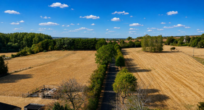 Church Fields, Wixford, Alcester photo 4