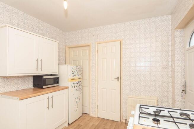 3 bed Semi-Detached for sale Image 5