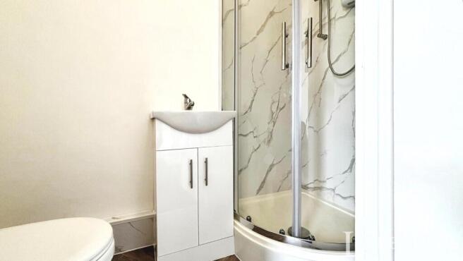 Ensuite Shower